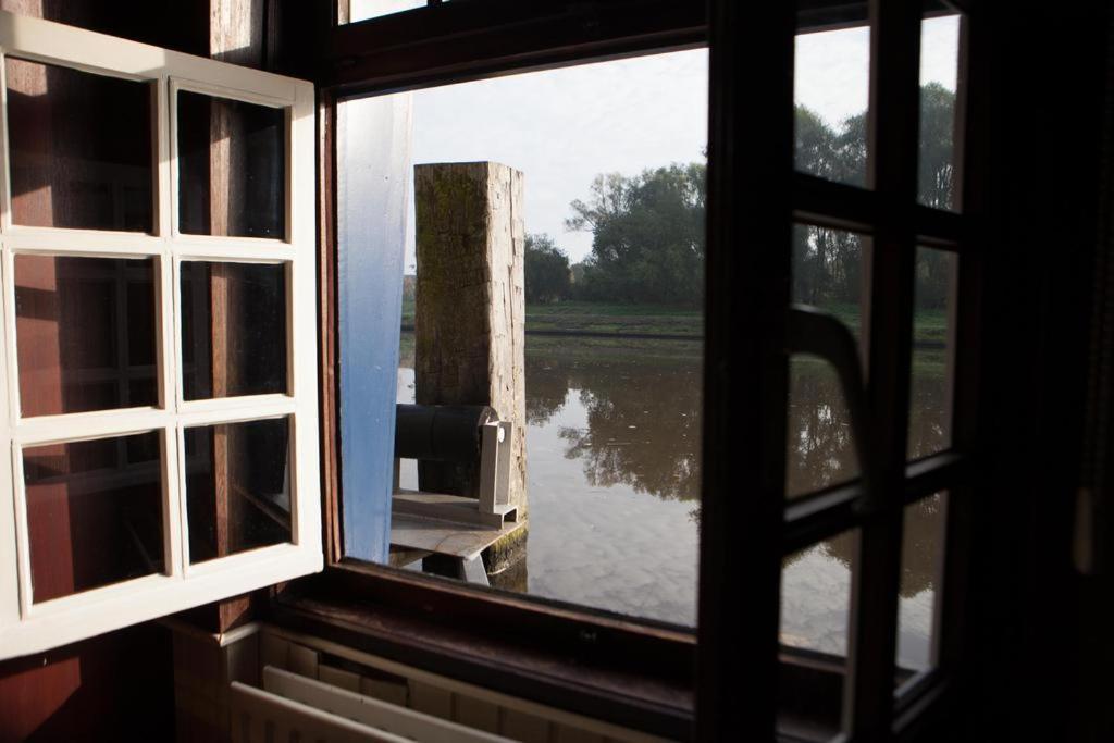Boat Hotel De Barge Bruges Luaran gambar