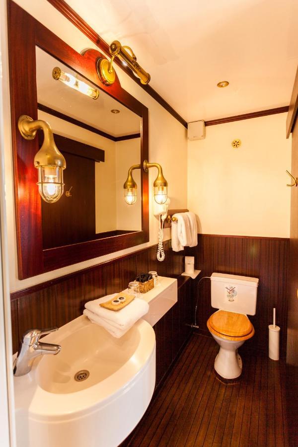 Boat Hotel De Barge Bruges Luaran gambar